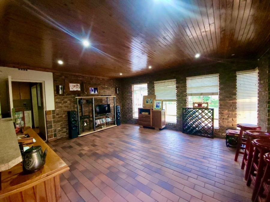 4 Bedroom Property for Sale in Baillie Park North West
